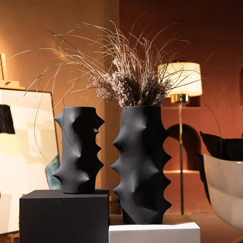 Spiked Ceramic Flower Vase Wabi-Sabi Hotel Decor  Entryway Creative Tabletop Pot  Minimalist Living Room Accent Piece